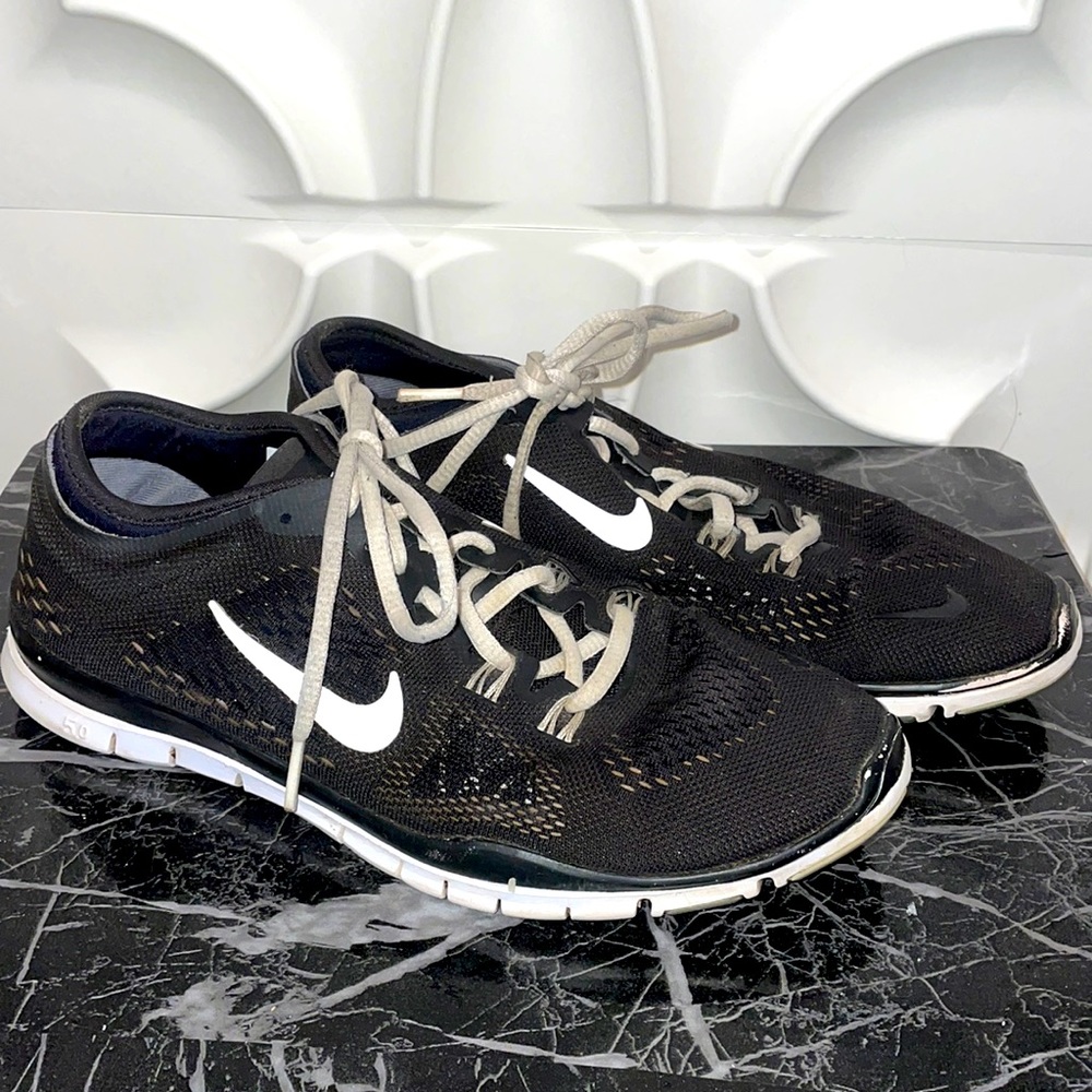 Nike Free 5.0 TR 4 Black training shoe size 8.5